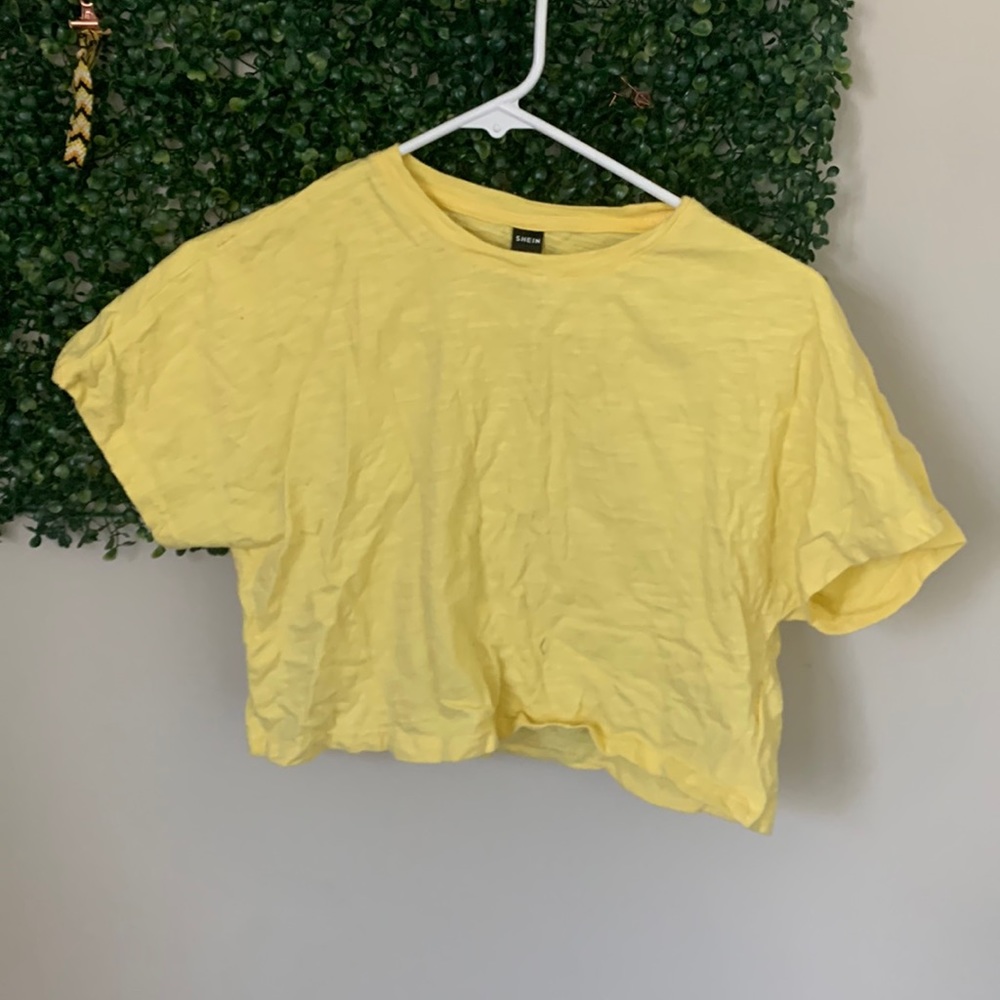 Yellow crop top tee